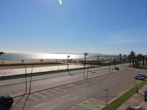Apartamento de 3 Dormitorios con Vista al Mar en Gran Reserva - HISP-288-58