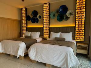 Luxury Suite up to 10ppl near Torre Latino