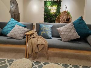 Petaling Jaya Damansara Uptown Landed Home for up to 15pax, 4BedRoom,1 Utama , Starling Mall , Atria Mall, IKEA