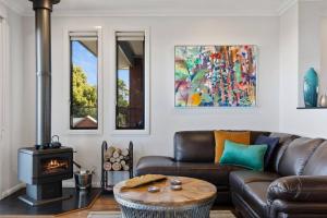 Affinity Luxury Studio with Spa and Amazing Views