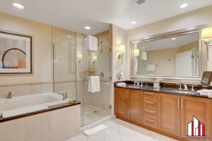 MGM Signature-36-705 F1 Track & Strip View Balcony