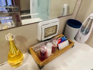 Laguna Beach resort 2-projector loft room