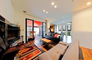 暖炉之宿 コンセプトハウス星田 - 高槻市