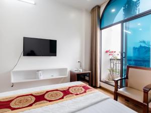 Phuong Nam Luxury Hotel Long Bien