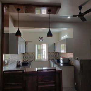 Sukrithi Premium Serviced Apartment - F2