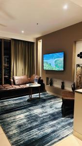 Luxury Studios Key 10