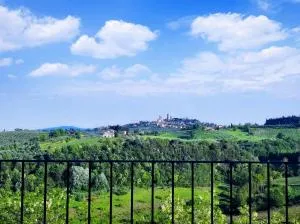 Flavia 's Home with View San Gimignano Apartments - Strada