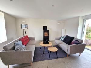 Maisons de vacances House in Terenez with Stunning Harbour Views : photos des chambres