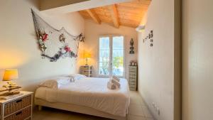 Villas Maison recente, a proximite du port de La Flotte : Maison 2 Chambres