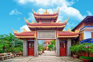 Phuong Nam Hotel Aeon Mall Long Bien