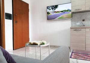 Holihome_Open House FRN