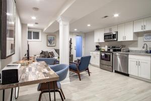 Lux CoHi Cove Walk to METRO Subway Shopping Howard Univ Medstar