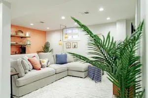 Private 1-BR DC Residential-Style Stay Parking - Carroll Manor