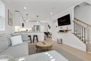 ALX Home Away from Home - Belle Haven