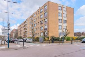 Appartements One bedroom apartment with balcony, city center : Appartement 1 Chambre