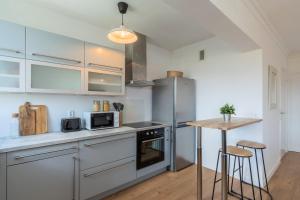 Appartements One bedroom apartment with balcony, city center : photos des chambres
