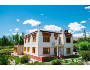 Kartok resort, Leh - She