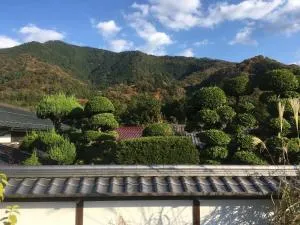 古民家ガーデン 山あり [新宿 80分 /富士山 30分 ： 中庭BBQ, 焚き火, ドッグラン] - Tsuru 