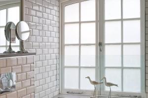 2-Bedroom Apartment - Notting Hill