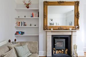 Charming 2-Bed Apt, Pimlico