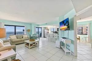 Ocean Front Penthouse with Incredible Views! Sunglow Resort 1003 by Brightwild - Wilbur-by-the-Sea