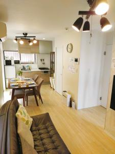 15min to Haneda Airport - Homies House Kamata for up to 9 guests