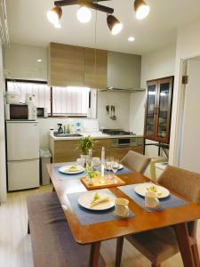 15min to Haneda Airport - Homies House Kamata for up to 9 guests
