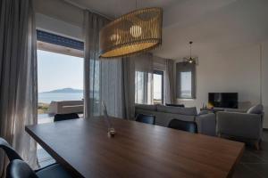 Horizon and Harmony I