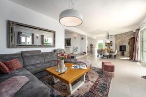 Villa Bincila for 12 people near Poreč with sea view & beautiful garden 