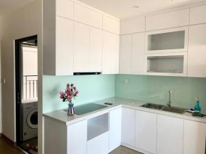 Vinhomes Smartcity- Căn hộ dich vụ - 3 Bedroom