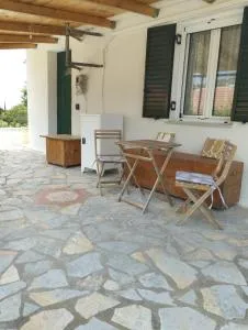 Atsoupi Home - Old Skala