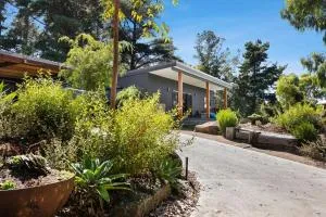Bells Beach Escape Secluded Eco Bush Sanctuary - Bellbrae