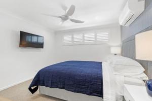 Budds Villa 1 By Khove