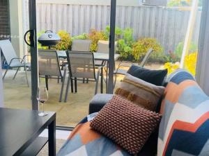 Spacious Townhouse Central St Leonards