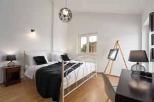 Villa Duga in Poreč for 12 people with sea view & only 1,2 km from beach