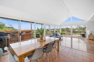 Happy Place of Light and Water Views in Jan Juc - Bellbrae