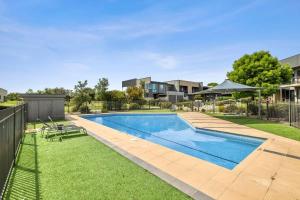 Sands Coastal Villa Close to Pool, Beach and Golf