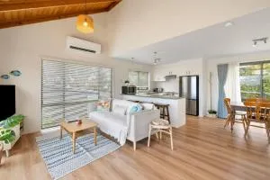 Jan Juc Ocean Views And Sunshine - Bellbrae