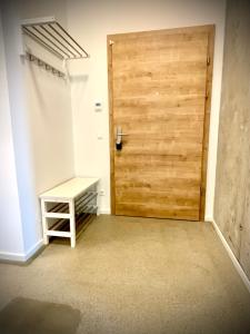 WATERFRONT - Urbane Eleganz am Bachufer