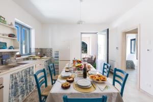 Trulli Ulivo di Puglia by BarbarHouse