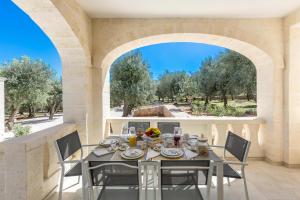 Trulli Ulivo di Puglia by BarbarHouse