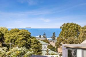 Illume - Light, Warm, Contemporary Designer Luxury