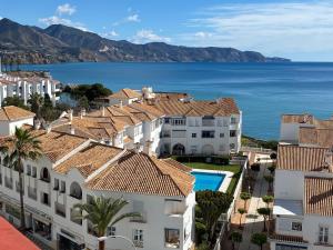 Fuentes de Nerja top floor nice sea views