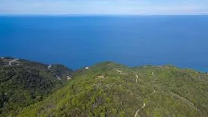 IRI.MIA nature home - Sklíthron