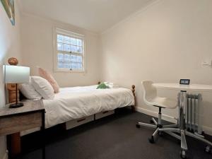 Hobart City Oasis with 3 beds