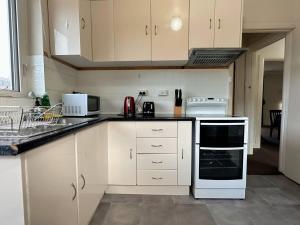 Econo Lodge near Hobart City and Salamanca Market