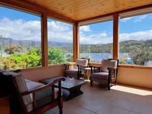 Stunning Water front view House at Kettering