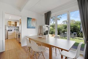 The Starfish Cottage - 250m to bay beach