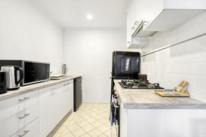 Millennial Southbank Condo Lifestyle w parking