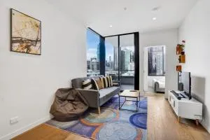 Central 15th floor Apt near Flagstaff & QV Market - Melbourne